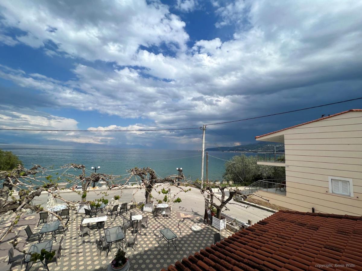 Panorama Hotel - Restaurant Diakopto Eksteriør billede